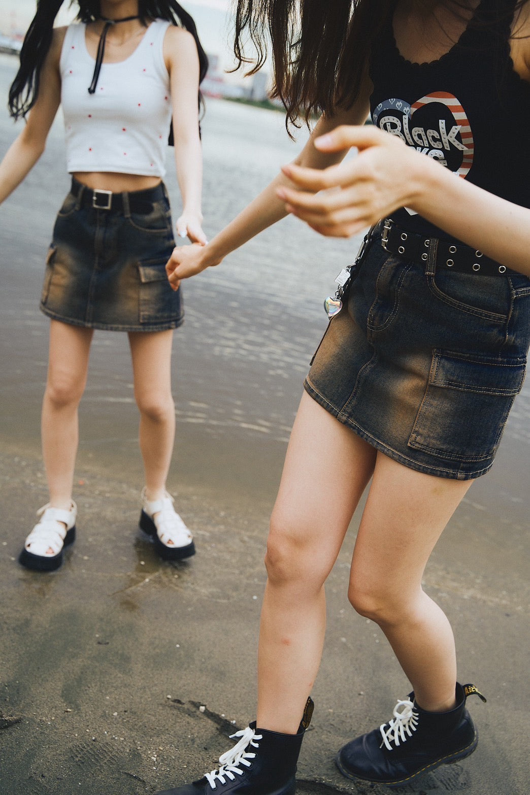 SIDE POCKET DENIM MINI SKIRT
