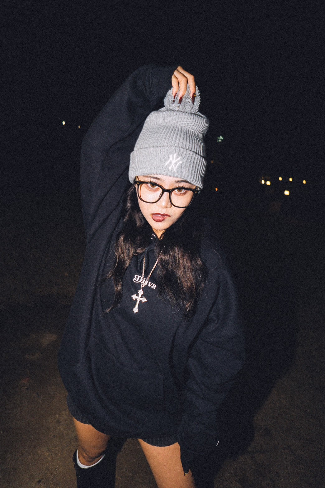 STONE LOGO HOODIE
