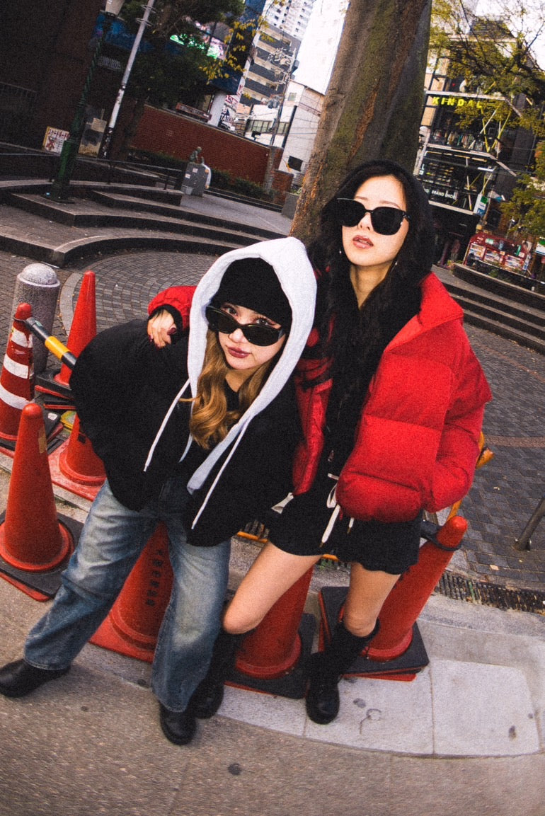 DIIVA LOGO SHORT PUFFER JACKET