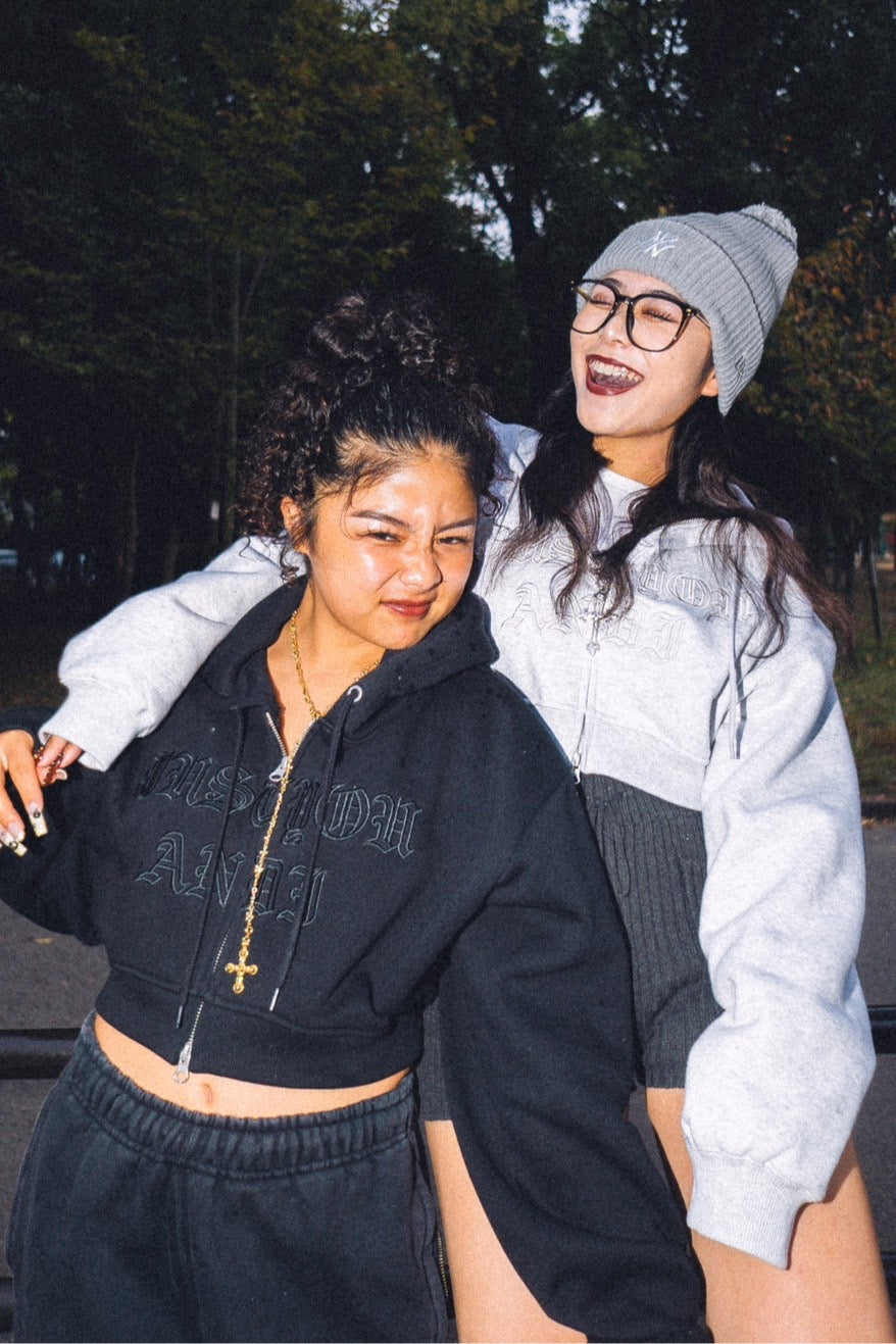 SHORT ZIP HOODIE