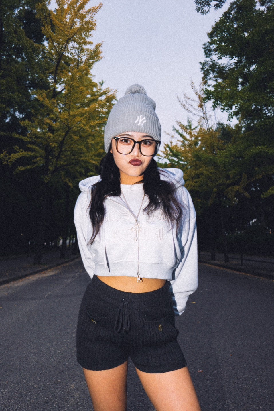 SHORT ZIP HOODIE